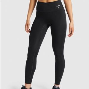 TRAINING LEGGINGS
Gymshark Womens